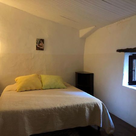 Belle De Nuit Bed and Breakfast Oppède Eksteriør billede
